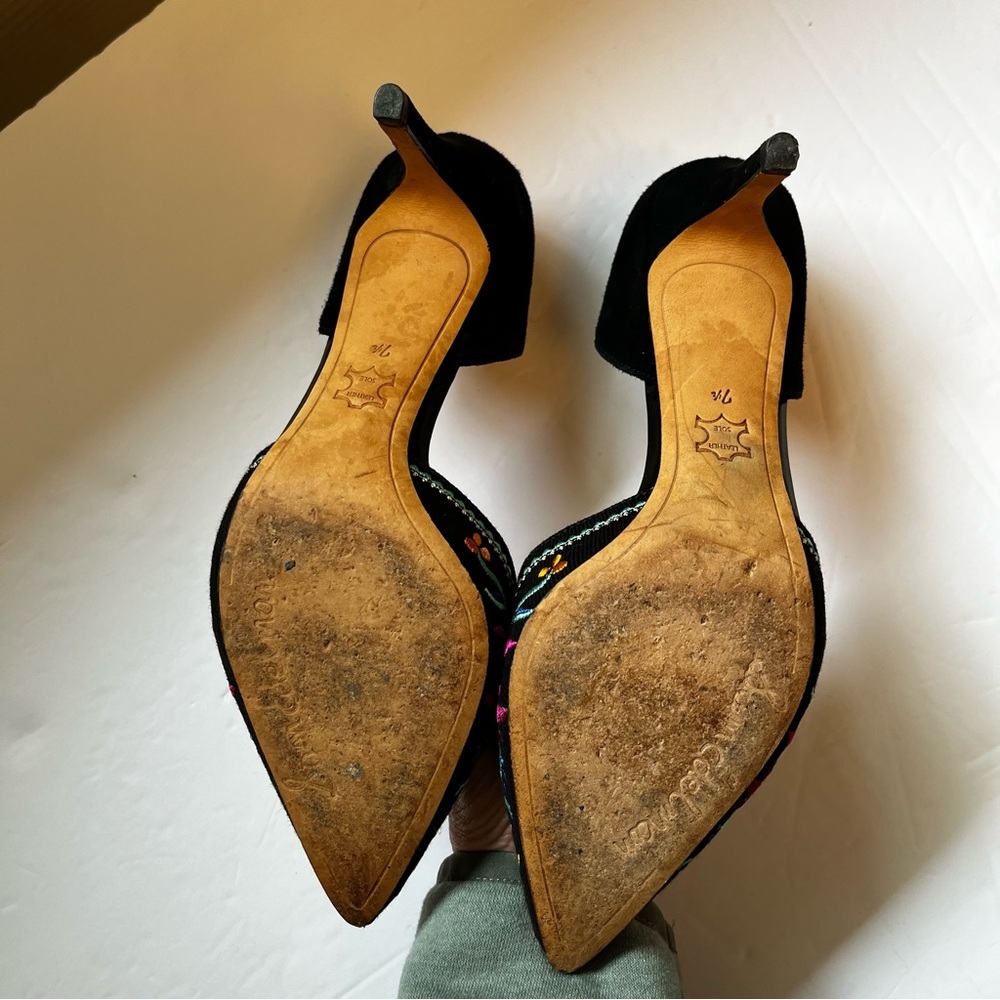 Sam Edelman Women's Black Embroidered Heels - Picture 4 of 7